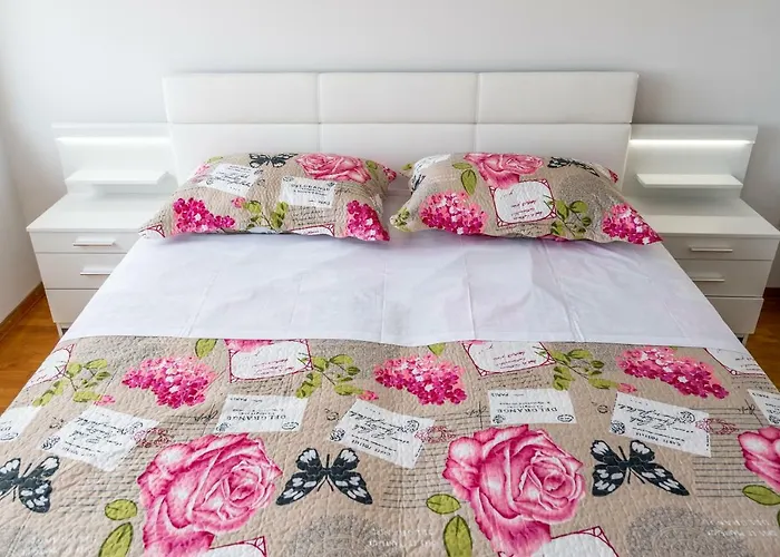 Split3 Διαμέρισμα *