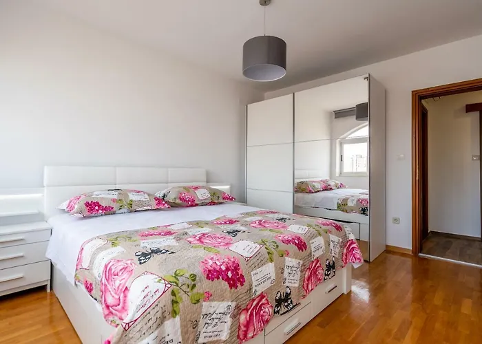 Split3 Διαμέρισμα Σπλιτ